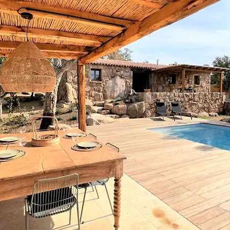 Casetta Di Santa Lucia サント・リュシー・ド・ポルト・ヴェッキオ